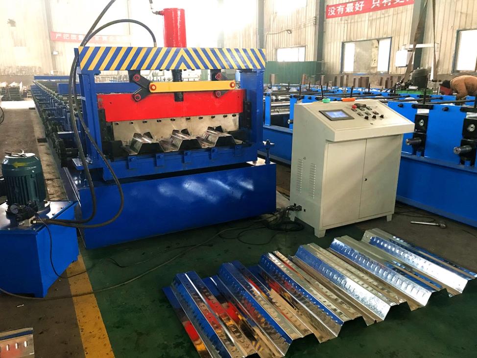 Maquina para PLACA/PANEL COLABORANTE Deck 950