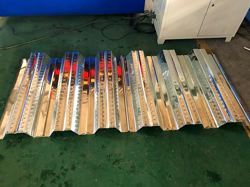 house structure roll forming machine
