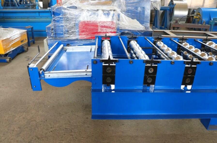 roof tile roll forming machine
