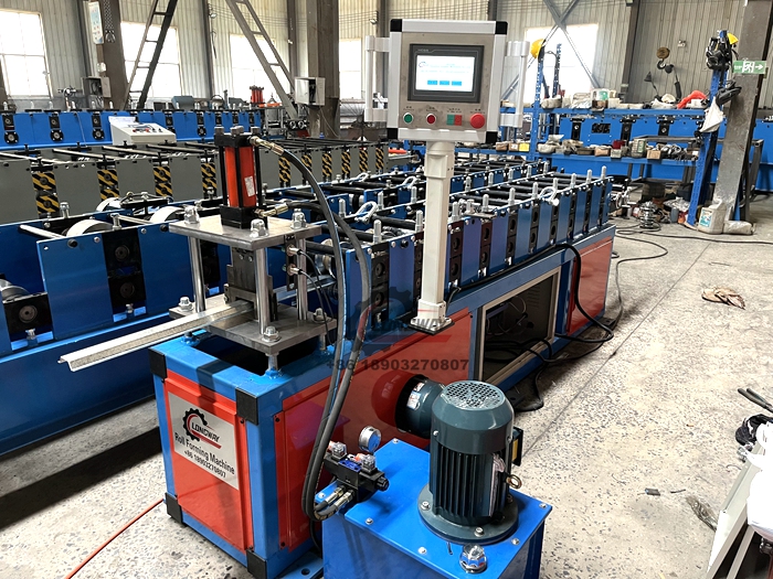 furring channel machine03