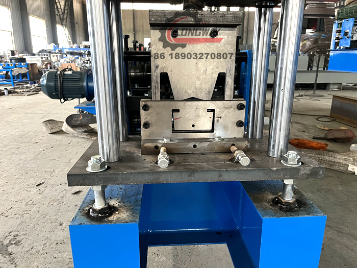 C purlin machine18