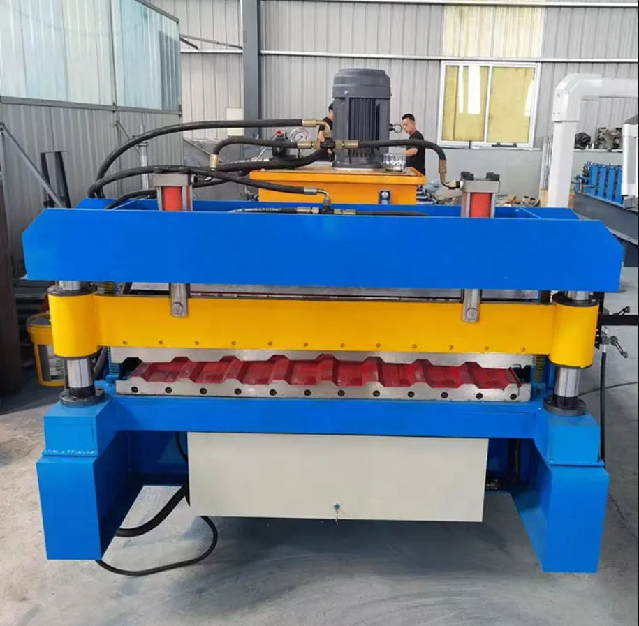 T18 roll forming machine