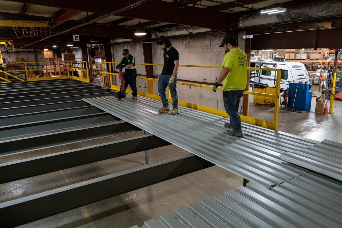 installing-b-decking-mezzanine-1200x800
