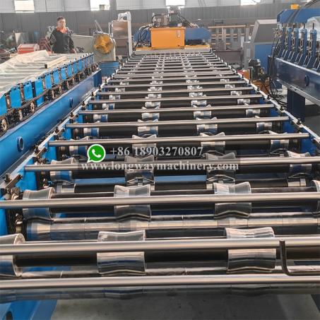 decking panel roll forming machine