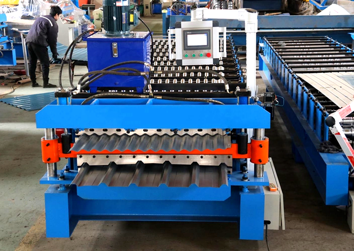 metal roofing machine